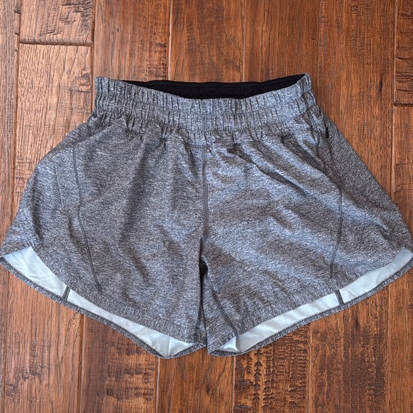 lululemon athletica Pants - Lululemon Track That Short *5" Heather Lux Multi Black Size 6